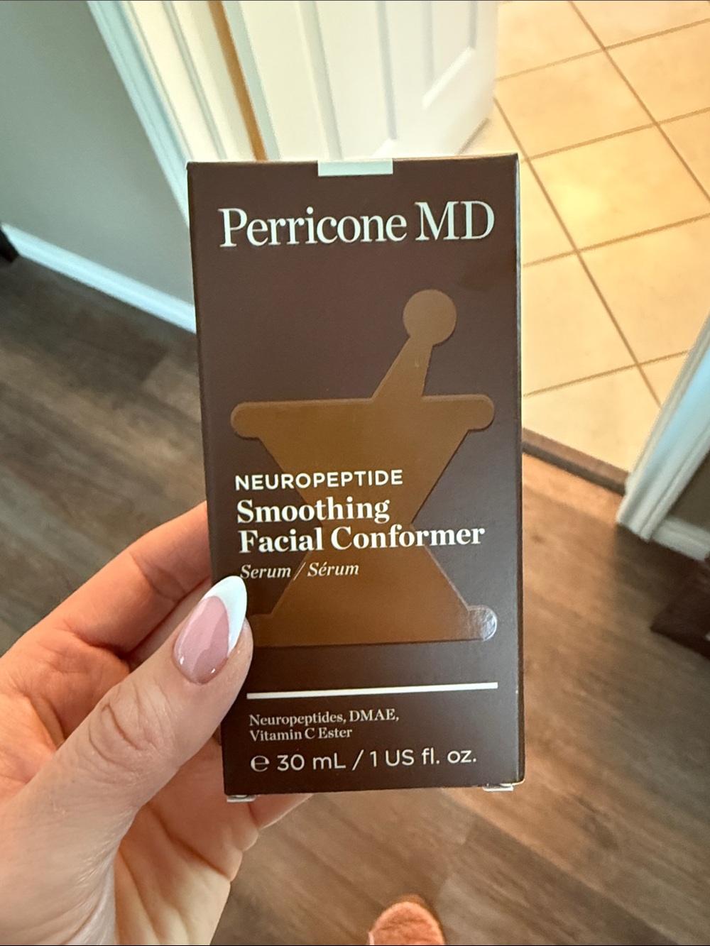 Perricone MD Neuropeptide Smoothing Facial Conformer Serum -